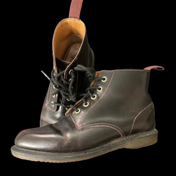 Dr. Martens Shoes - Dr Martens   Women's  size 8 US   EMMELINE ARCADIA LEATHER LACE UP ANKLE BOOTS